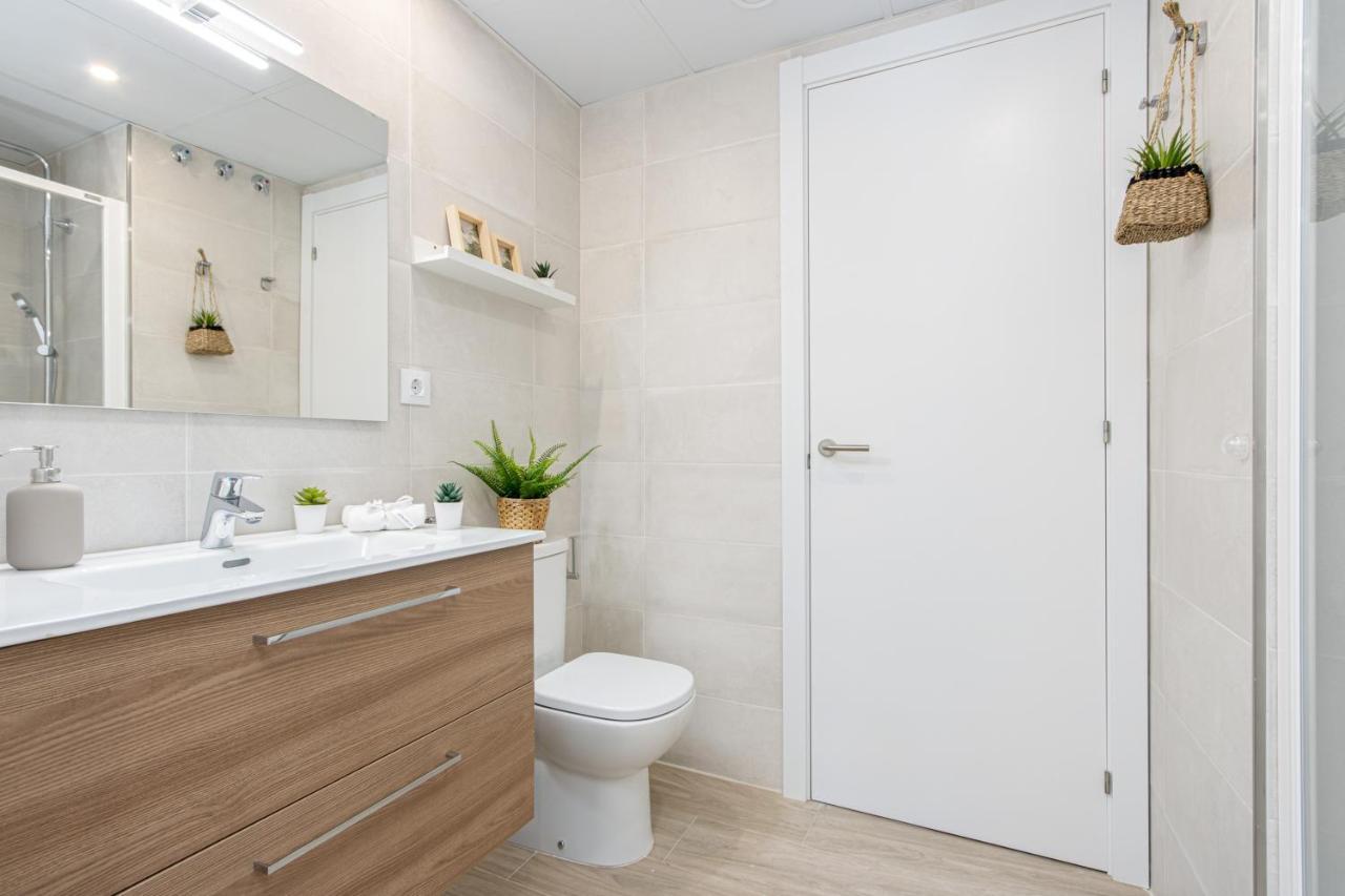 M A R I V E N T Suite With Bathroom And Terrace 50 M2 Росес Екстериор снимка