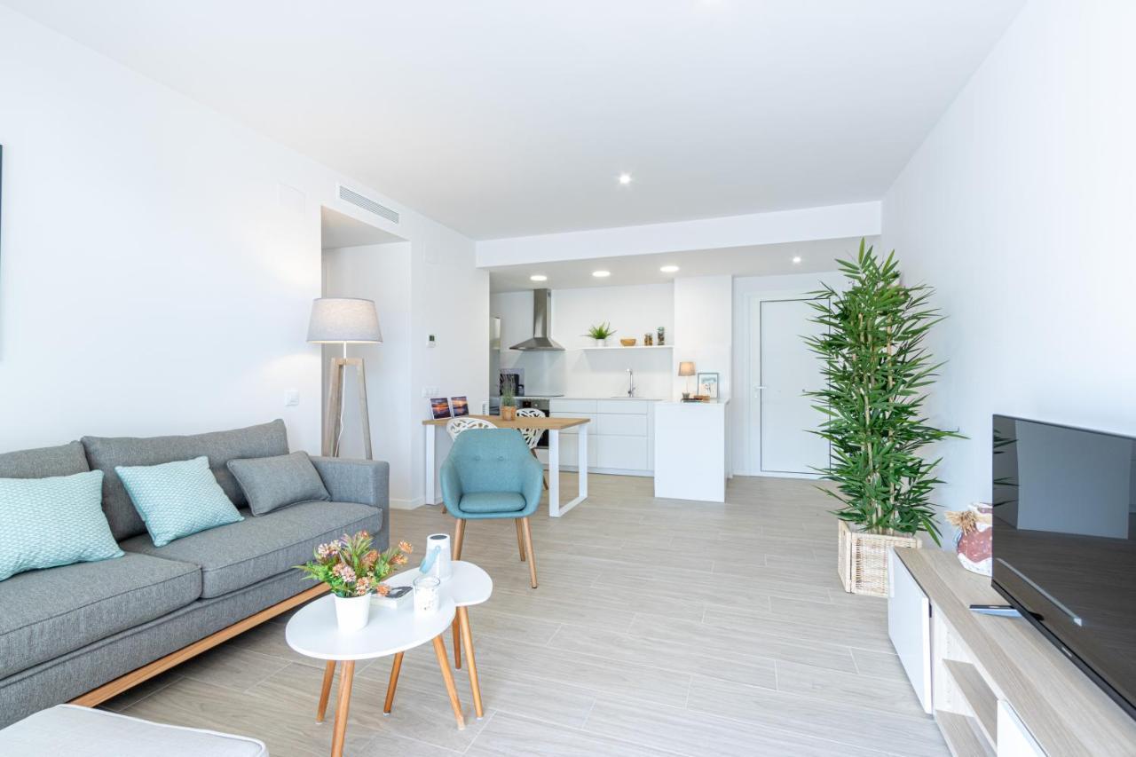M A R I V E N T Suite With Bathroom And Terrace 50 M2 Росес Екстериор снимка